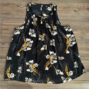 Mossimo Floral Sleeveless Top in Black and Yellow size large